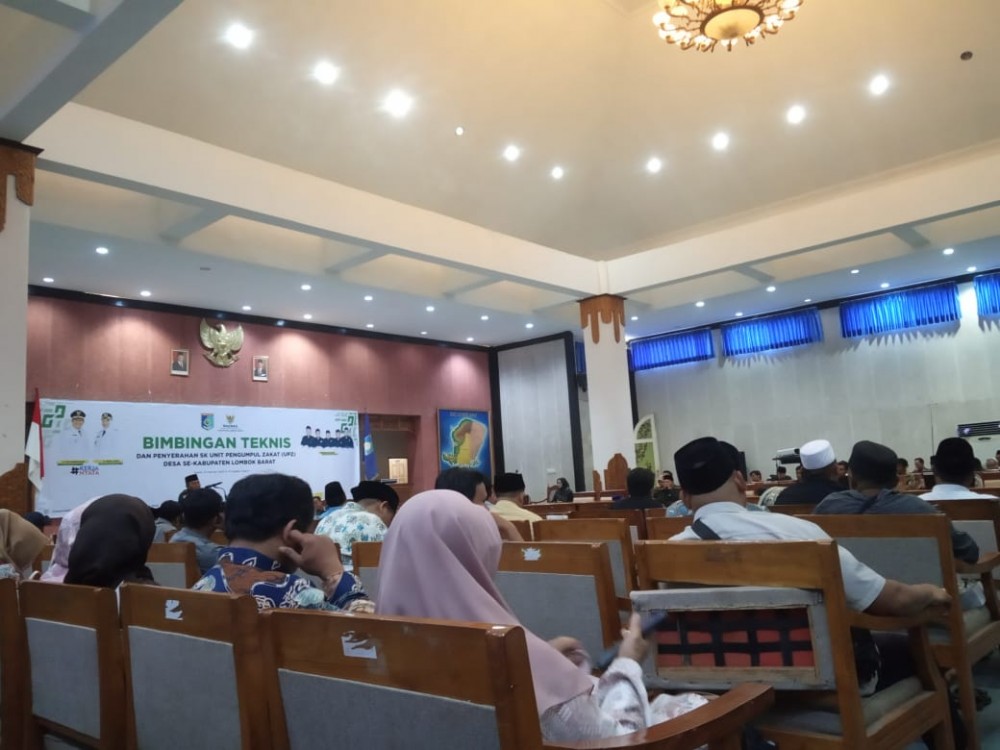 Perkuat Pengelolaan Zakat, Baznas Lombok Barat Gelar Bimtek dan Penyerahan SK UPZ Desa Se-Kabupaten